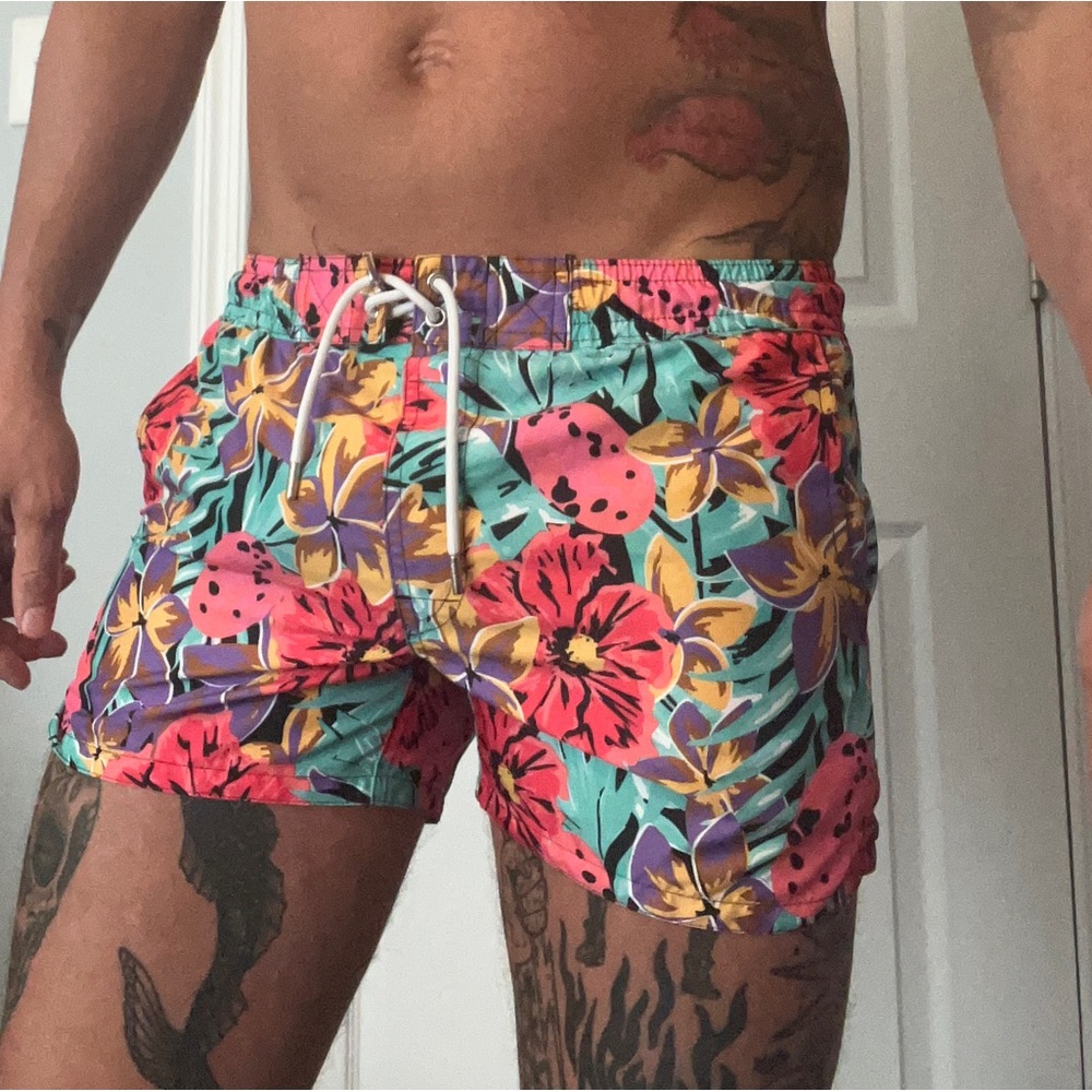 2xist Floral Swim Trunks - No Liner - Size Small
